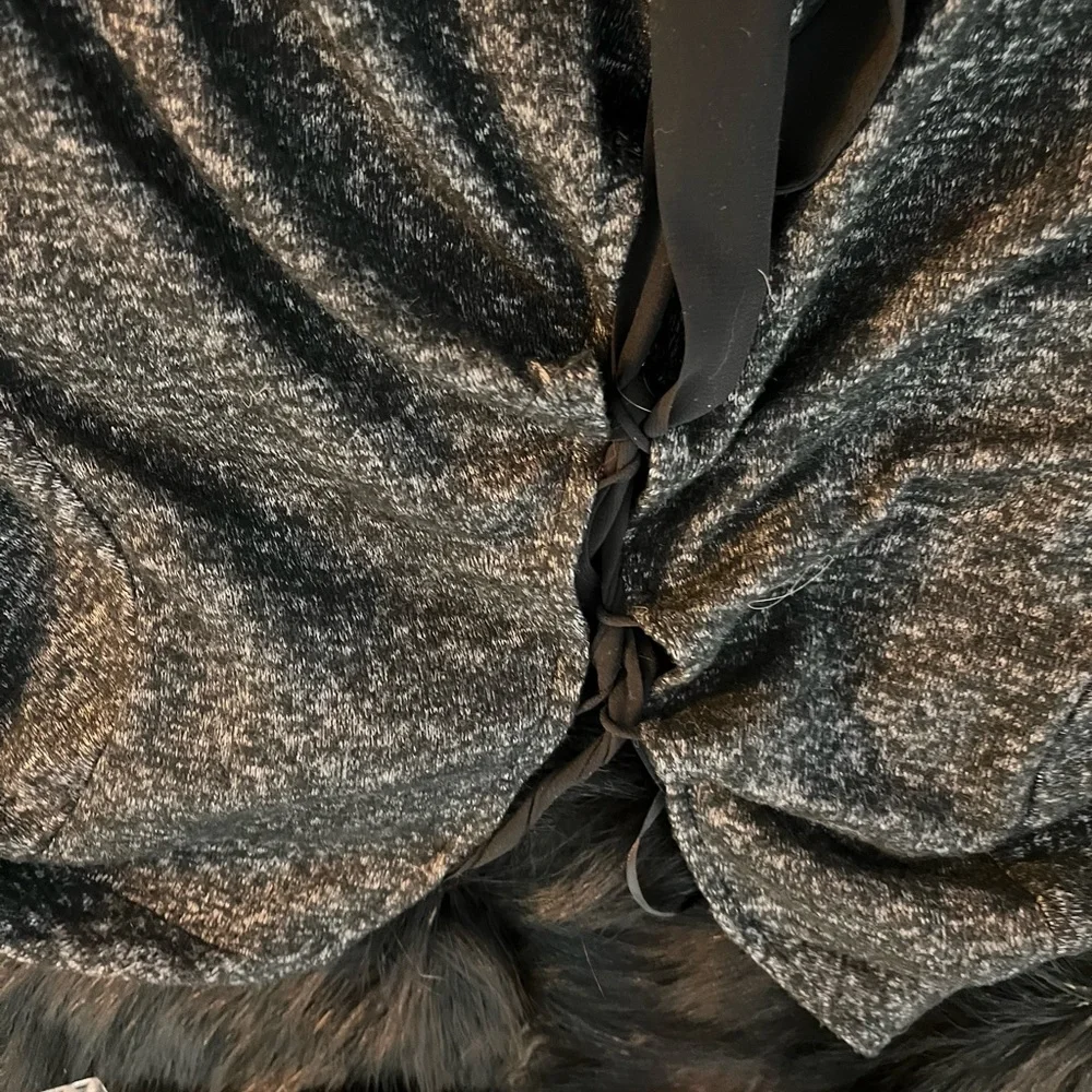 Dress - Picture 4 of 4